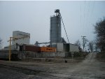 Railcar grain loading facility